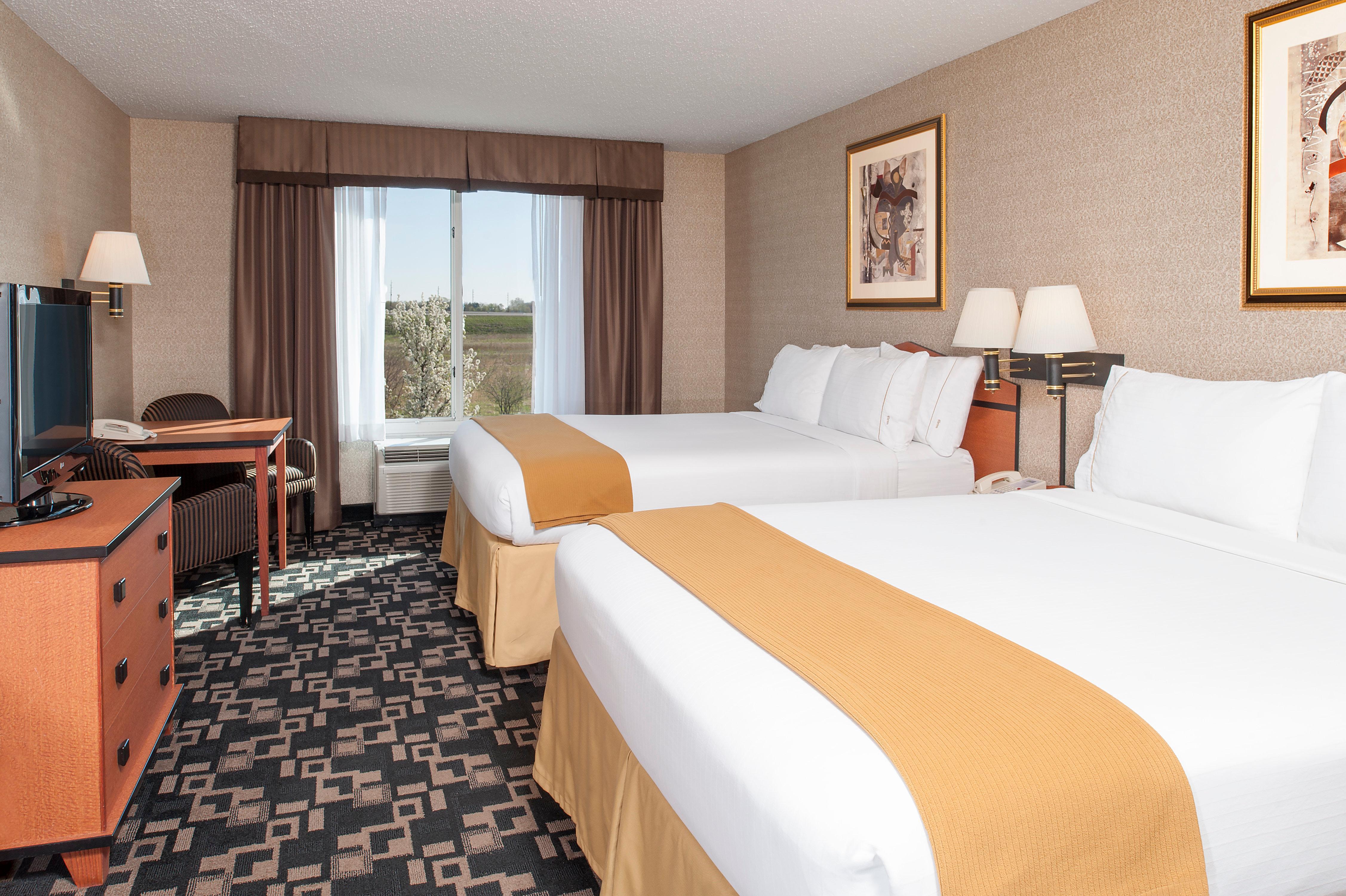 Holiday Inn Express Hotel & Suites Greenwood Buitenkant foto