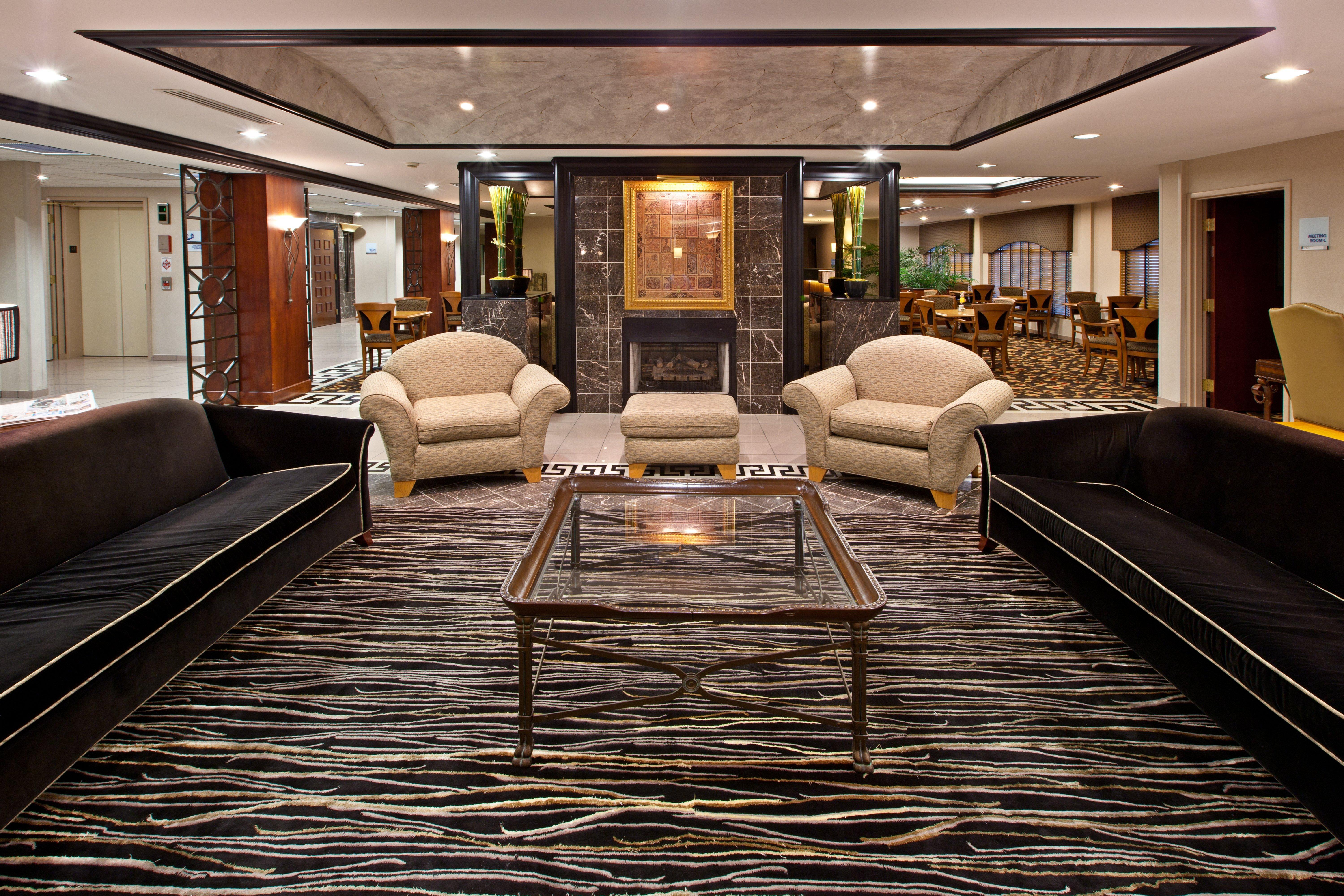 Holiday Inn Express Hotel & Suites Greenwood Interieur foto