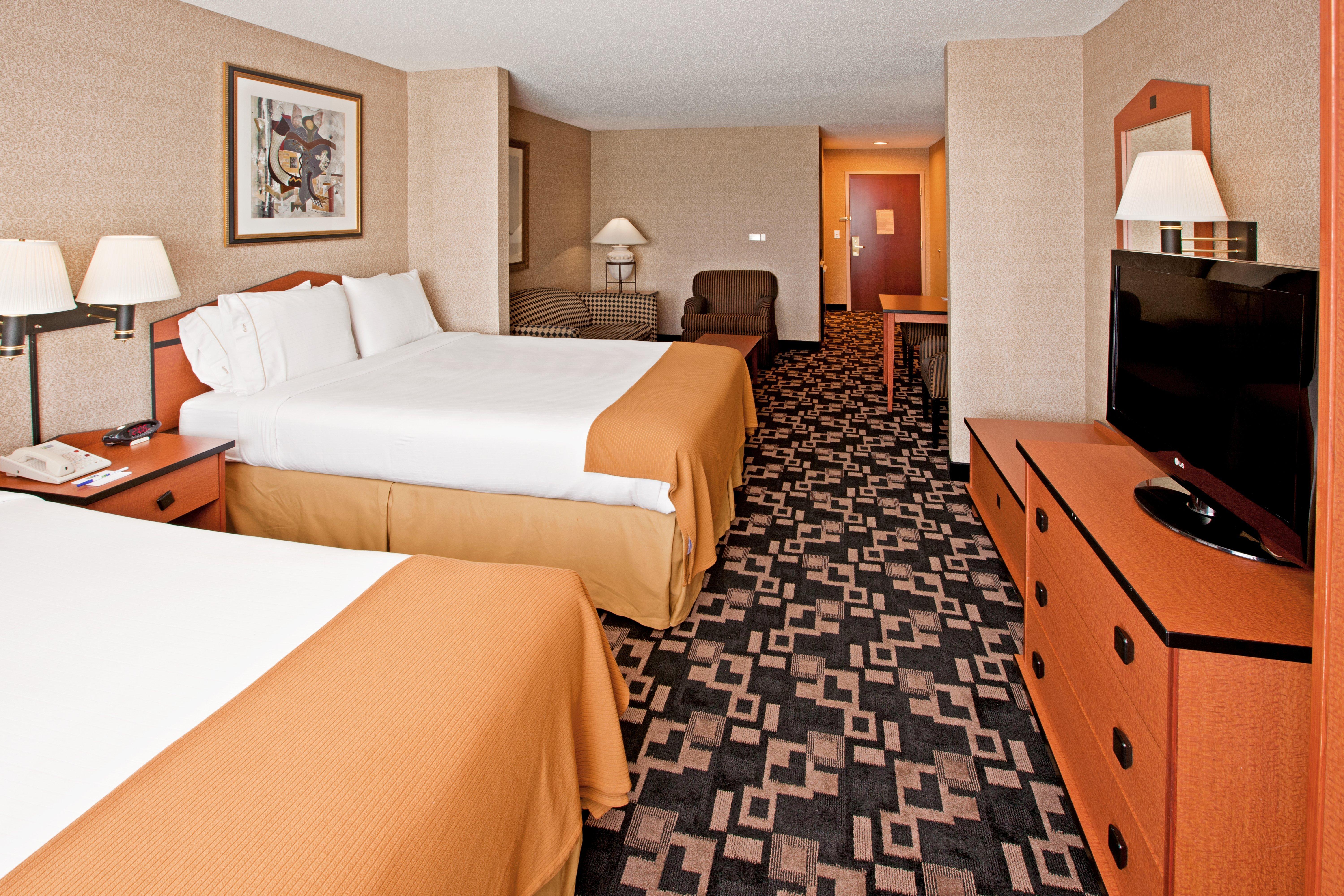 Holiday Inn Express Hotel & Suites Greenwood Buitenkant foto