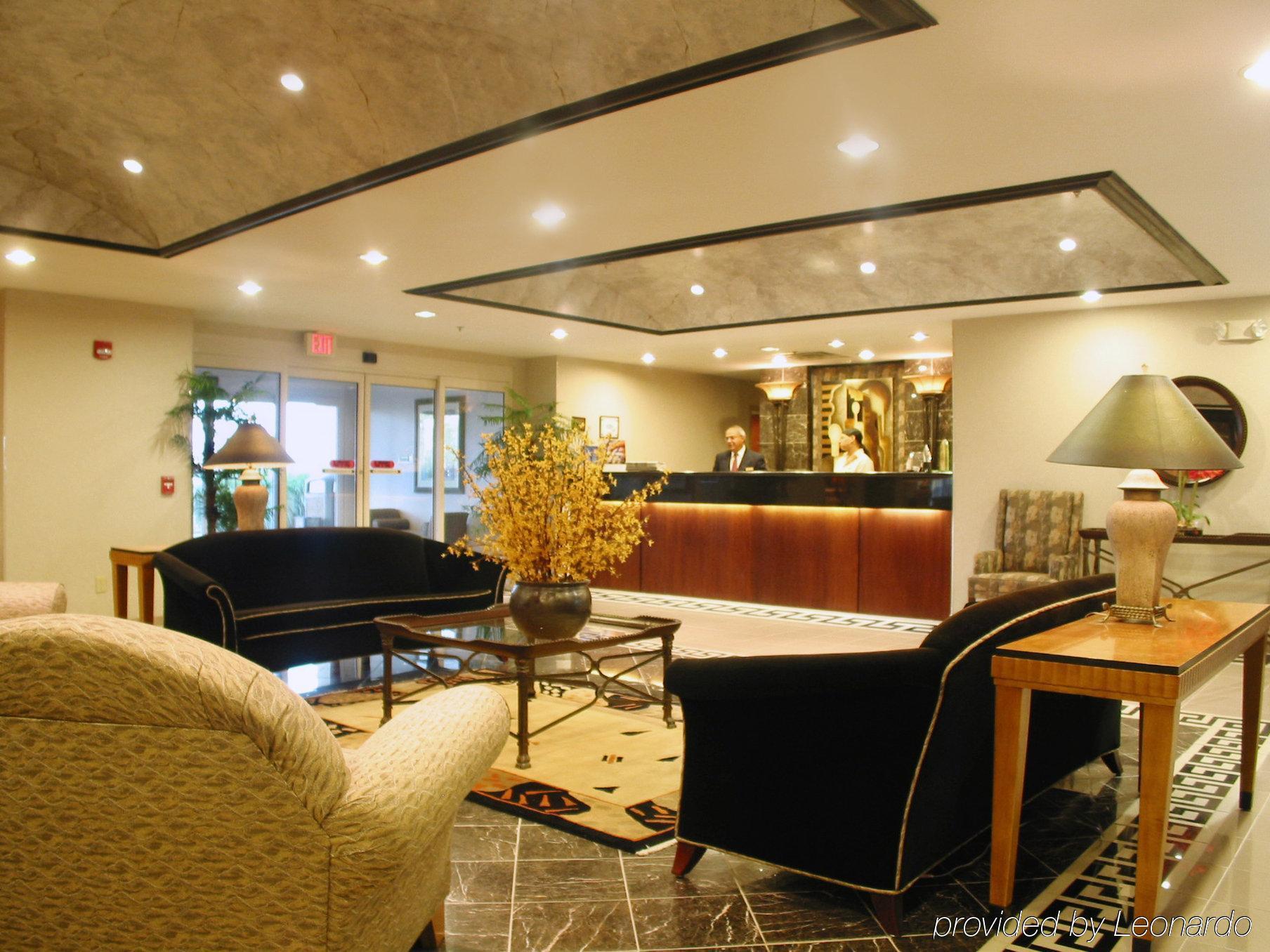 Holiday Inn Express Hotel & Suites Greenwood Buitenkant foto